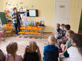 В группе "Матрёшка" была проведена беседа, посвящённая Дню славянской письменности. В группе "Матрёшка" была проведена беседа, посвящённая Дню славянской письменности.