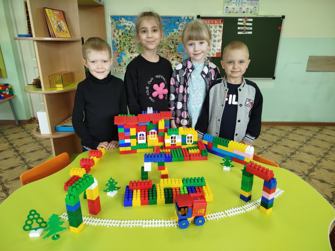 В детском саду функционирует легомир В детском саду функционирует легомир.